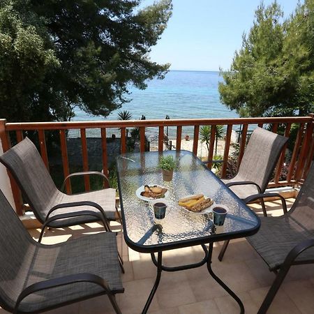Kyana Big Blue Apartments Agia Paraskevi  Buitenkant foto