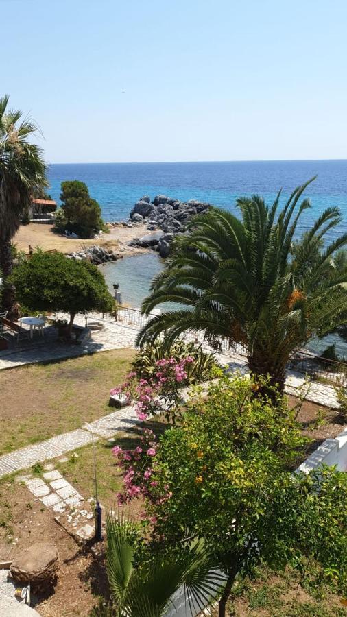 Kyana Big Blue Apartments Agia Paraskevi  Buitenkant foto