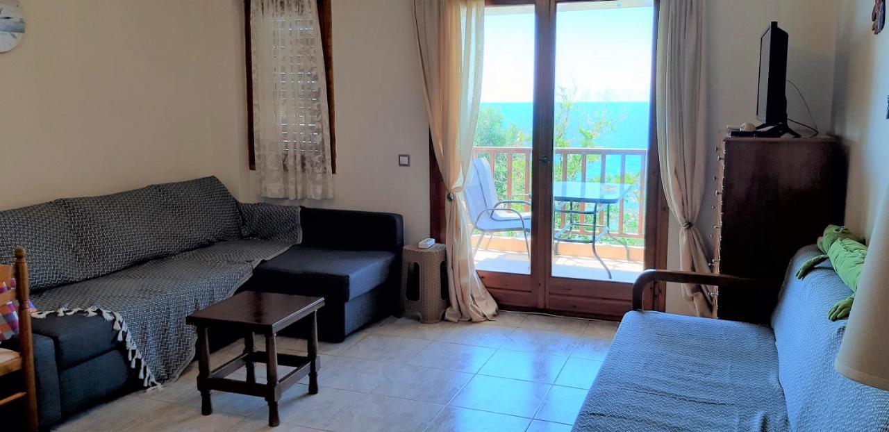 Kyana Big Blue Apartments Agia Paraskevi  Buitenkant foto