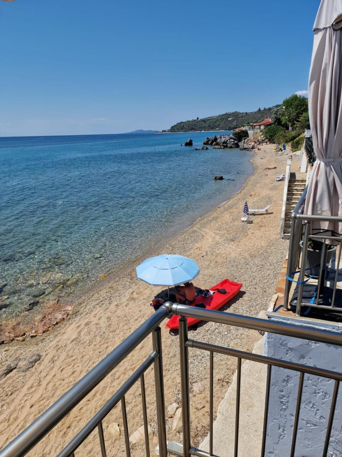 Kyana Big Blue Apartments Agia Paraskevi  Buitenkant foto