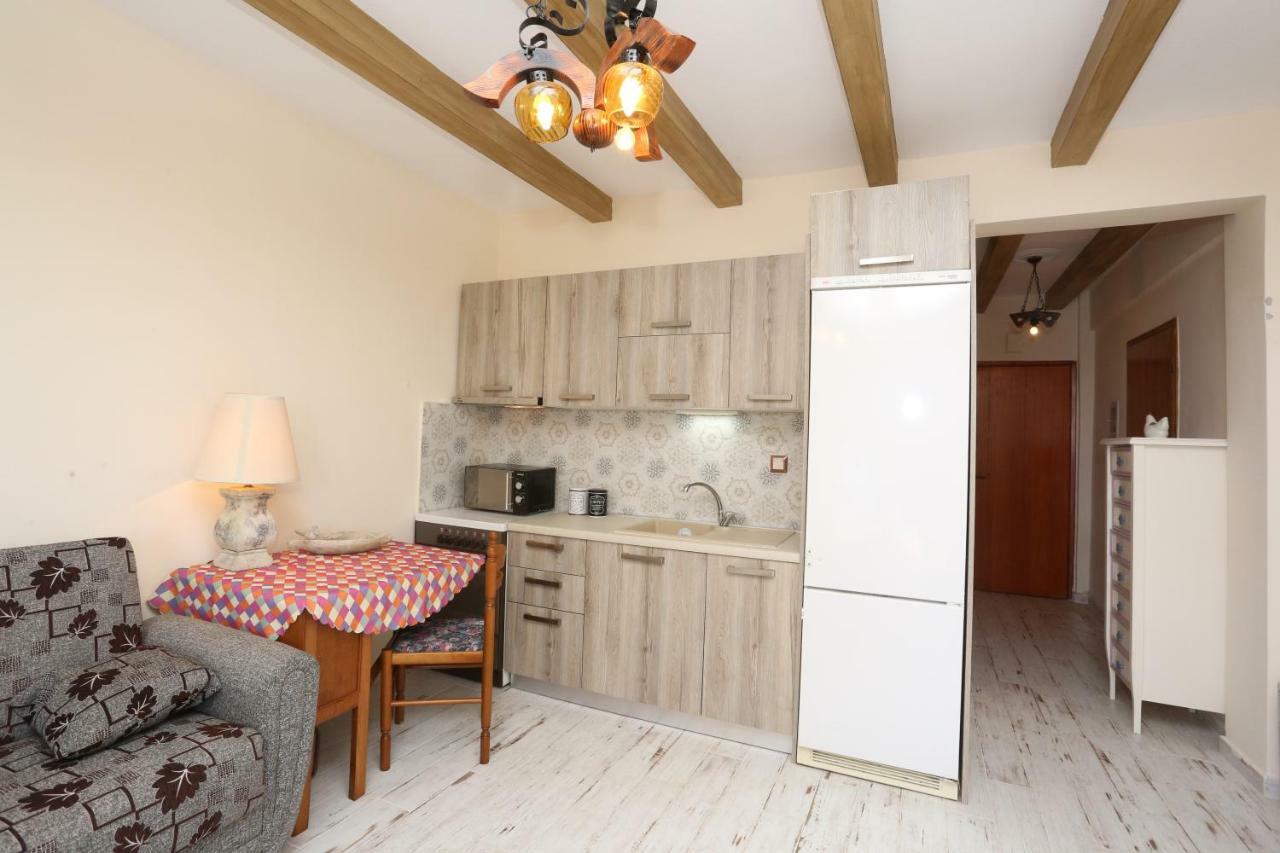 Kyana Big Blue Apartments Agia Paraskevi  Buitenkant foto