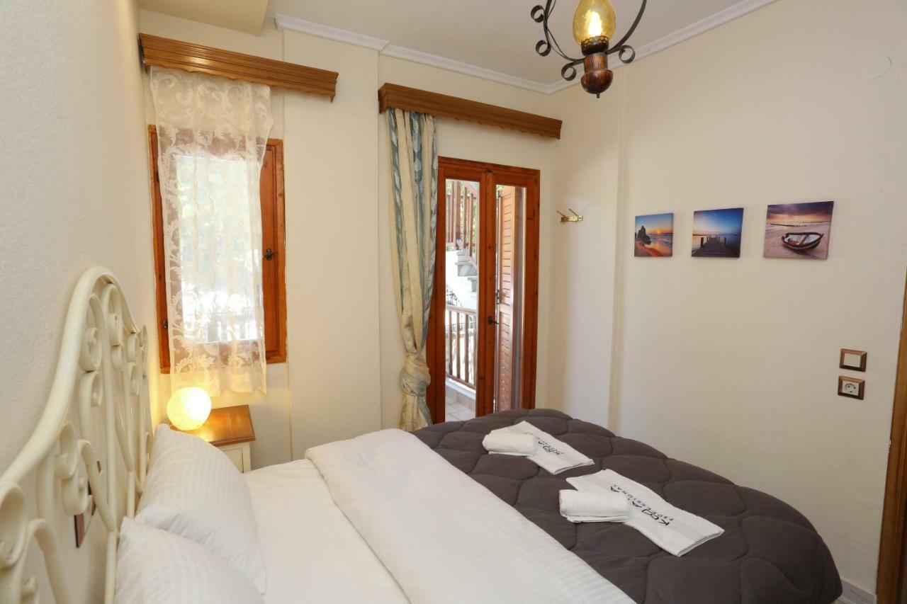 Kyana Big Blue Apartments Agia Paraskevi  Buitenkant foto