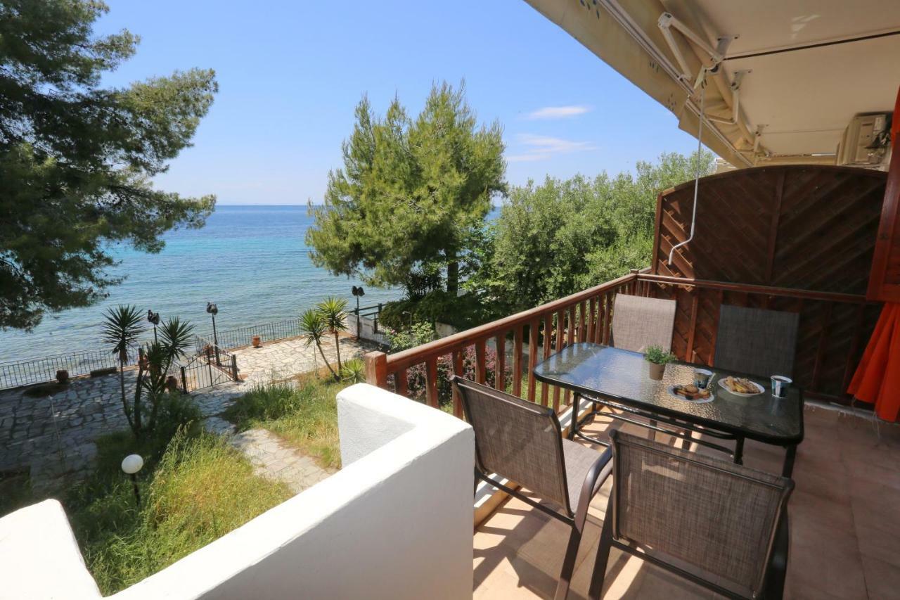 Kyana Big Blue Apartments Agia Paraskevi  Buitenkant foto